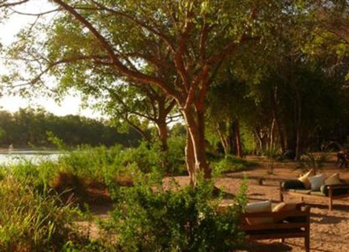 фото отеля Tsavo Safari Camp - Kitaani Kya Ndundu