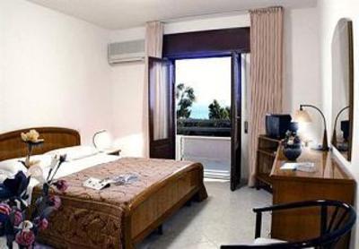 фото отеля Hotel Alceste
