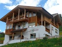 La Surara Apartments
