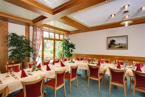 фото отеля Flair Hotel Gasthof Zum Hirsch