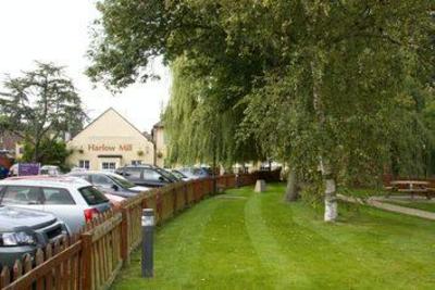 фото отеля Premier Inn Harlow