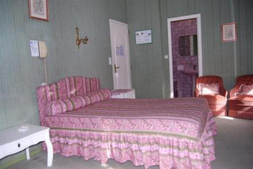 фото отеля Le Prieuré Hotel Ermenonville