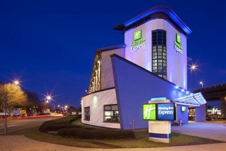 фото отеля Holiday Inn Express Glasgow Airport