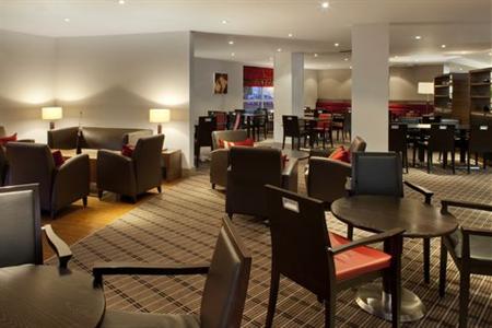 фото отеля Holiday Inn Express Glasgow Airport