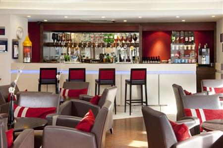 фото отеля Holiday Inn Express Glasgow Airport
