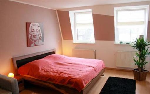 фото отеля Sundapartments