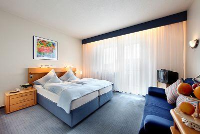 фото отеля Hotel Kaiserpfalz Paderborn