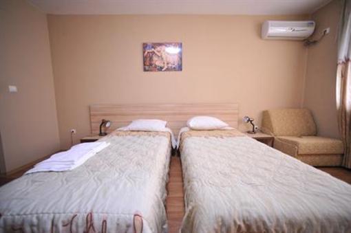 фото отеля Family Hotel Pautalia