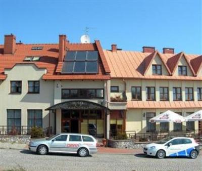 фото отеля Hotel Restauracja Karczowka