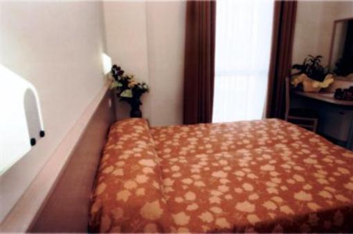 фото отеля Hotel Mirandola