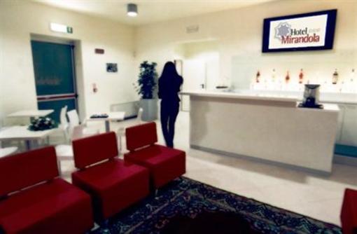 фото отеля Hotel Mirandola