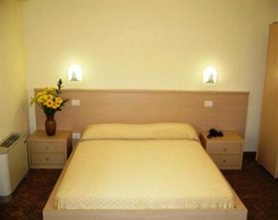 фото отеля Hotel Mirandola