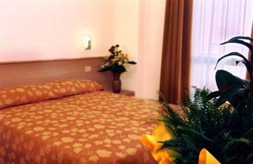 фото отеля Hotel Mirandola