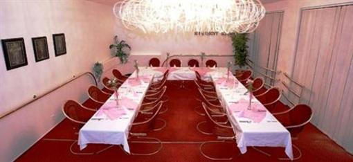 фото отеля Hotel Jalta