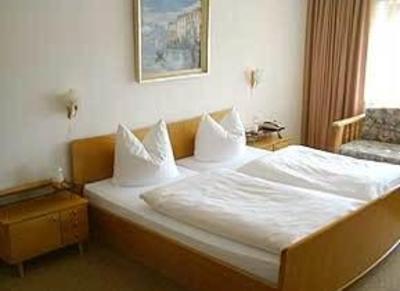 фото отеля Hotel garni Sonnenhof