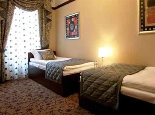 фото отеля Hotel-Restauracja Platan