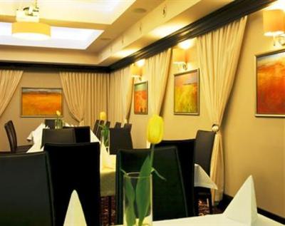 фото отеля Hotel-Restauracja Platan