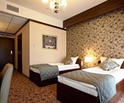 фото отеля Hotel-Restauracja Platan