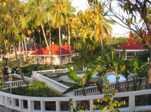 фото отеля Whispering Palms Island Resort