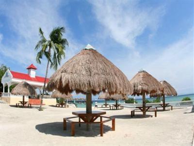 фото отеля Whispering Palms Island Resort