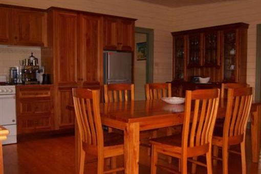 фото отеля Birch House Koroit