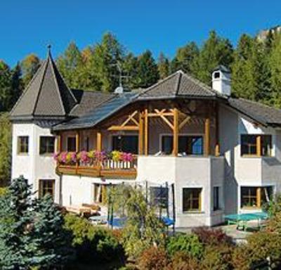 фото отеля Appartamenti La Rojula
