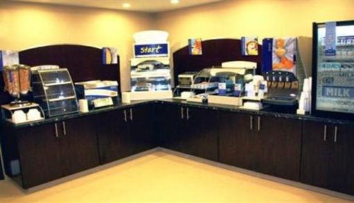фото отеля Holiday Inn Express Toledo North