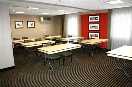фото отеля Holiday Inn Express Toledo North