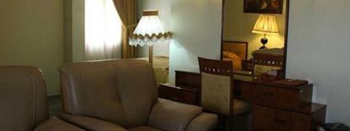 фото отеля Howeyzeh Hotel