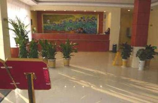 фото отеля Hanting Express Ji'nan Grand View Garden