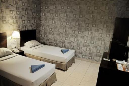 фото отеля Lovina Inn