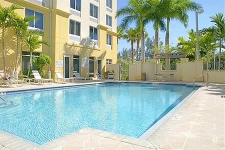 фото отеля Hilton Garden Inn Ft. Lauderdale Airport-Cruise Port