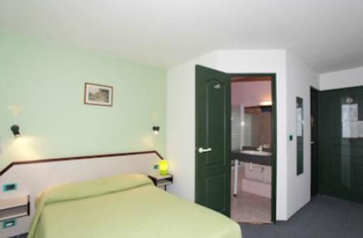 фото отеля Hôtel Le Pradet Vacqueyras