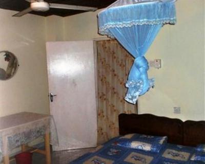 фото отеля Charlot Home Stay Guest House Bentota