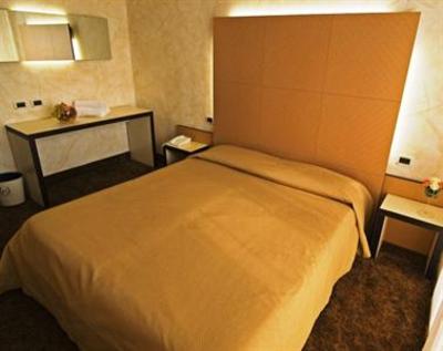 фото отеля Hotel Santa Barbara Serravalle Pistoiese