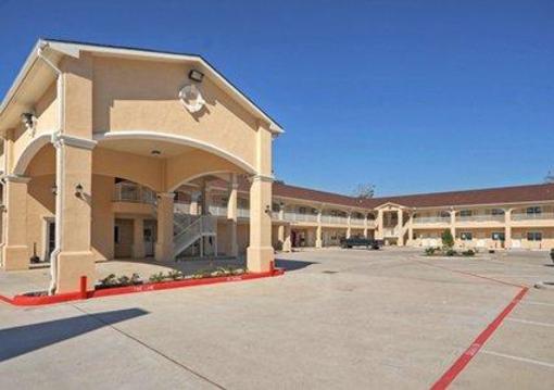 фото отеля Econo Lodge Inn & Suites Bridge City