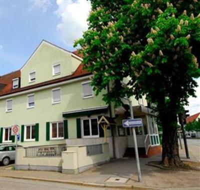 фото отеля Gastehaus Zur Linde Ingolstadt