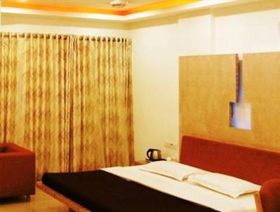 фото отеля Hotel Harmony Vadodara