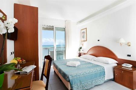 фото отеля Hotel Belvedere Martinsicuro
