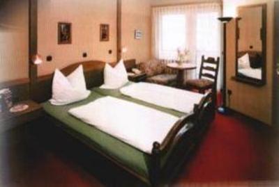 фото отеля Deutsches Haus Hotel Garni