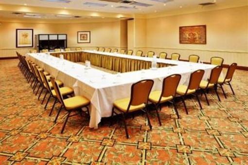 фото отеля Holiday Inn Hotel & Suites Downtown