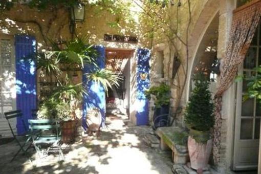 фото отеля La Maison aux Volets Bleus