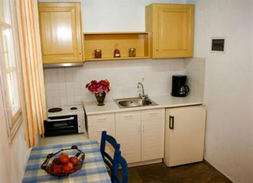 фото отеля Aretousa Studios & Apartments