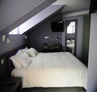 фото отеля Central Hotel Bort-les-Orgues