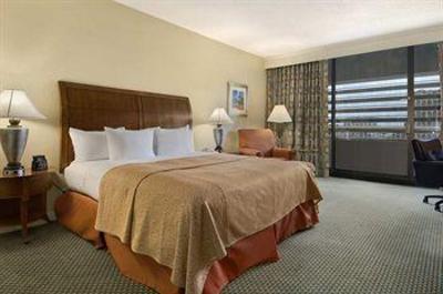 фото отеля Hilton Houston Post Oak