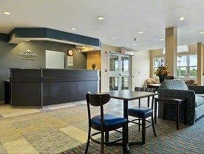 фото отеля Microtel Inn & Suites Woodstock