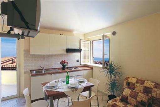 фото отеля Residence Il Borgo Tortoreto