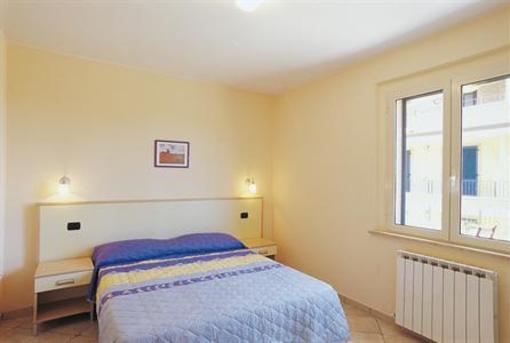 фото отеля Residence Il Borgo Tortoreto
