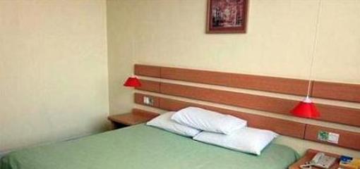 фото отеля Home Inn Yanji Changbaishan Road