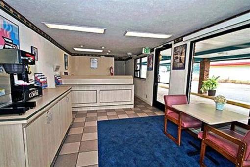 фото отеля Motel 6 Columbus (Mississippi)